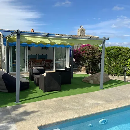 La Loggia Mit Privat Pool Casa vacanze Santa Teresa di Gallura