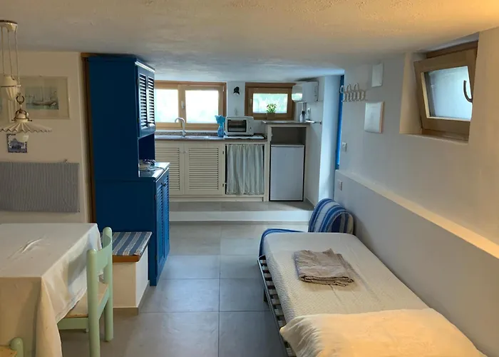 度假居 La Loggia Mit Privat Pool 圣特雷莎加卢拉