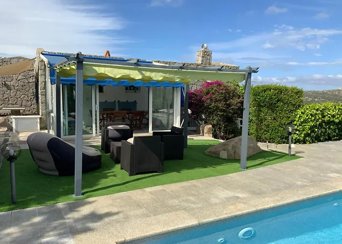 La Loggia Mit Privat Pool בית נופש סנטה טרזה גאיורה